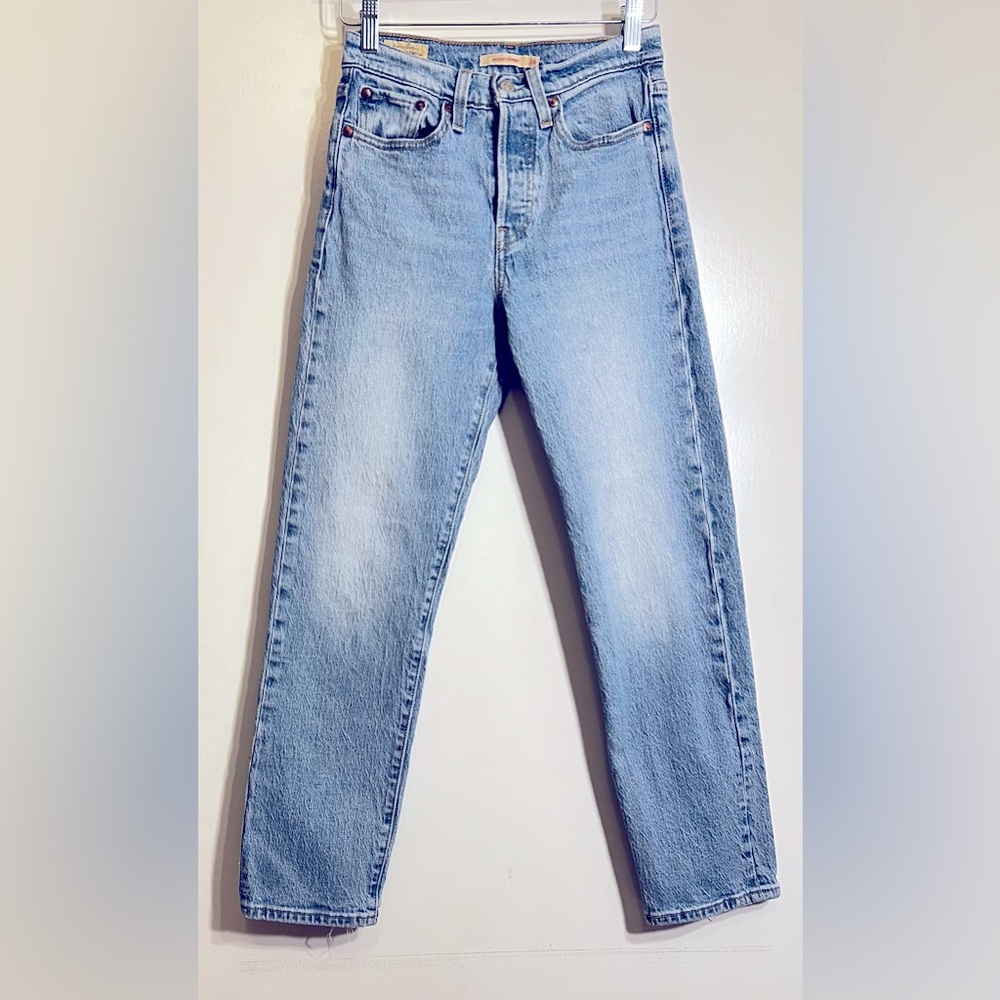 Levi’s Blue Wedgie Straight Jeans Button Fly